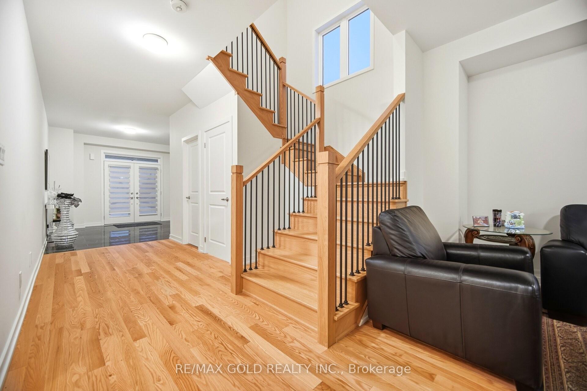 Photo 9 of 40 Aveena Road, Brampton, Bram East — HOMEH