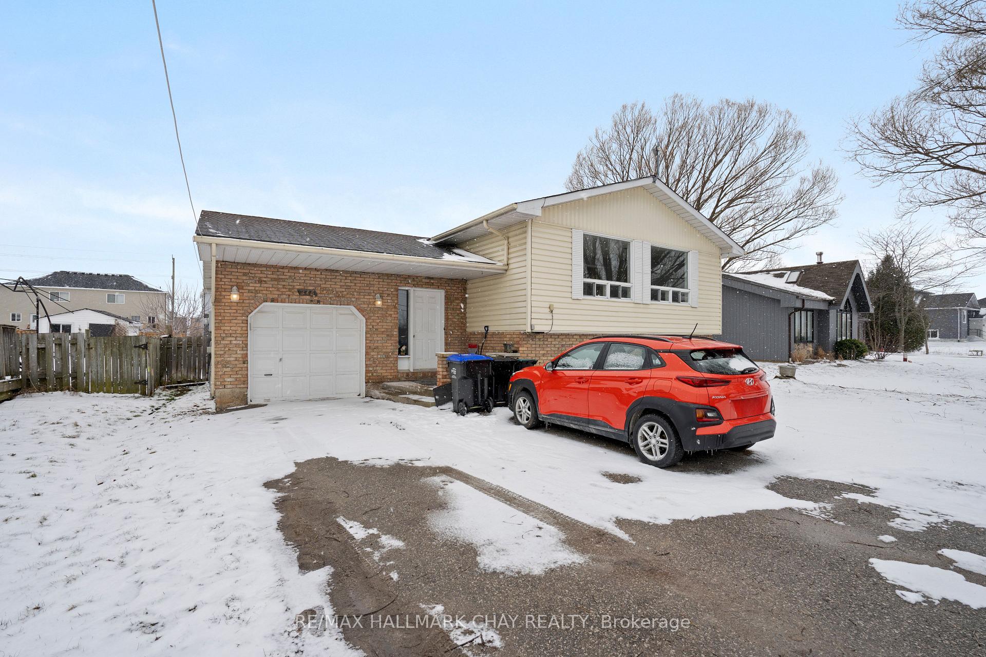 Photo 1 of 7481 County Road 91, Clearview, Stayner — HOMEH