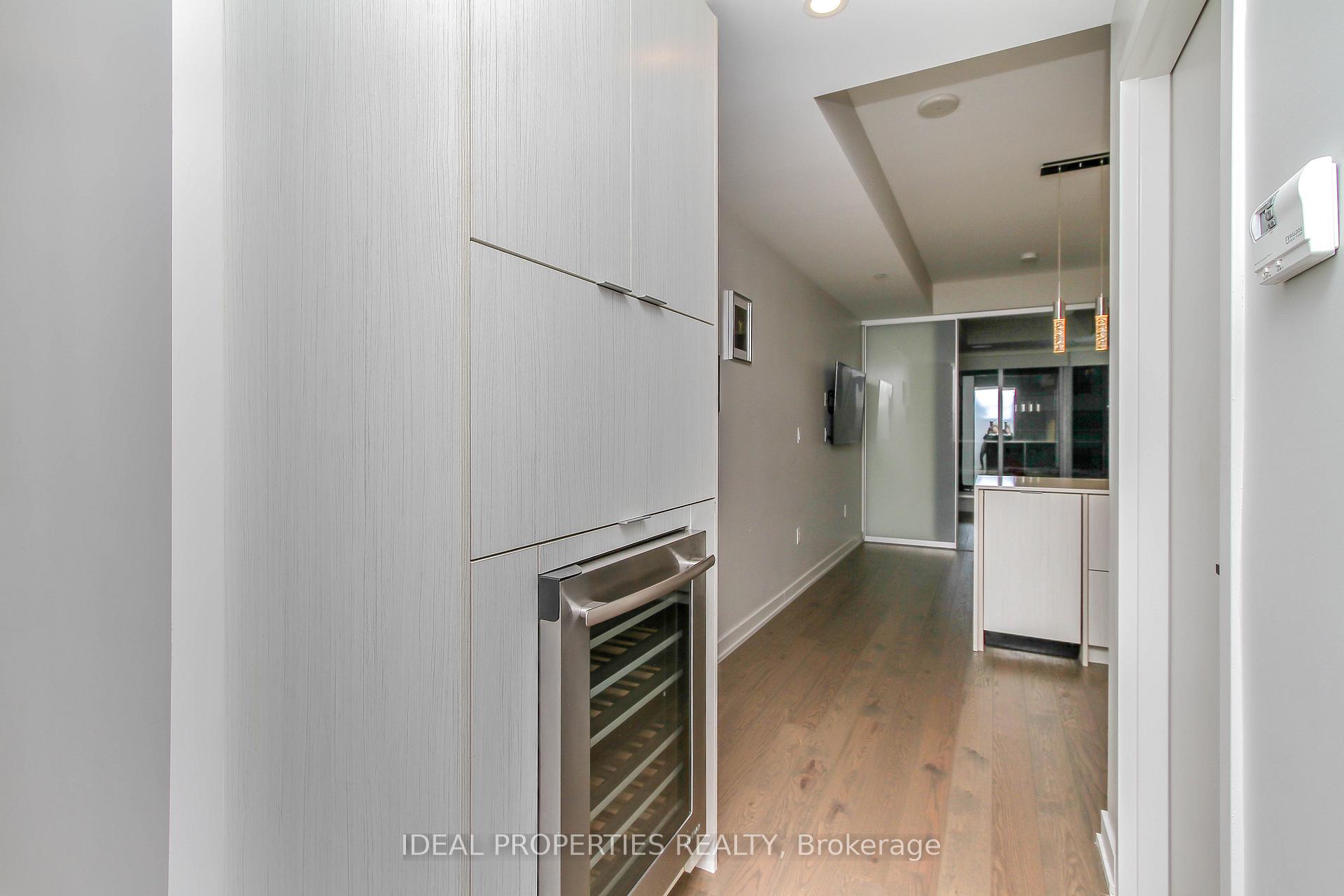 Photo 16 of Unit 803, 101 Queen Street, Ottawa, Ottawa Centre — HOMEH