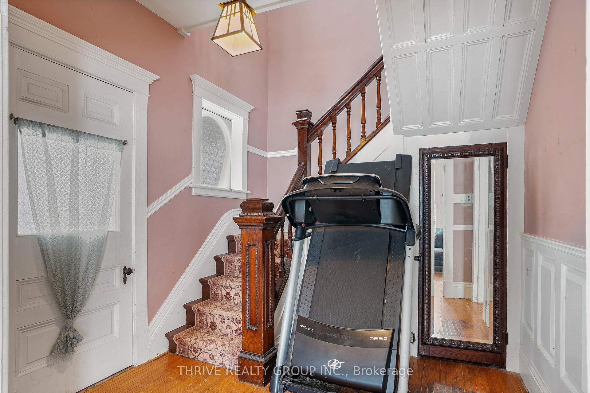 Photo 5 of 14155 Belmont Road, Central Elgin, Belmont — HOMEH
