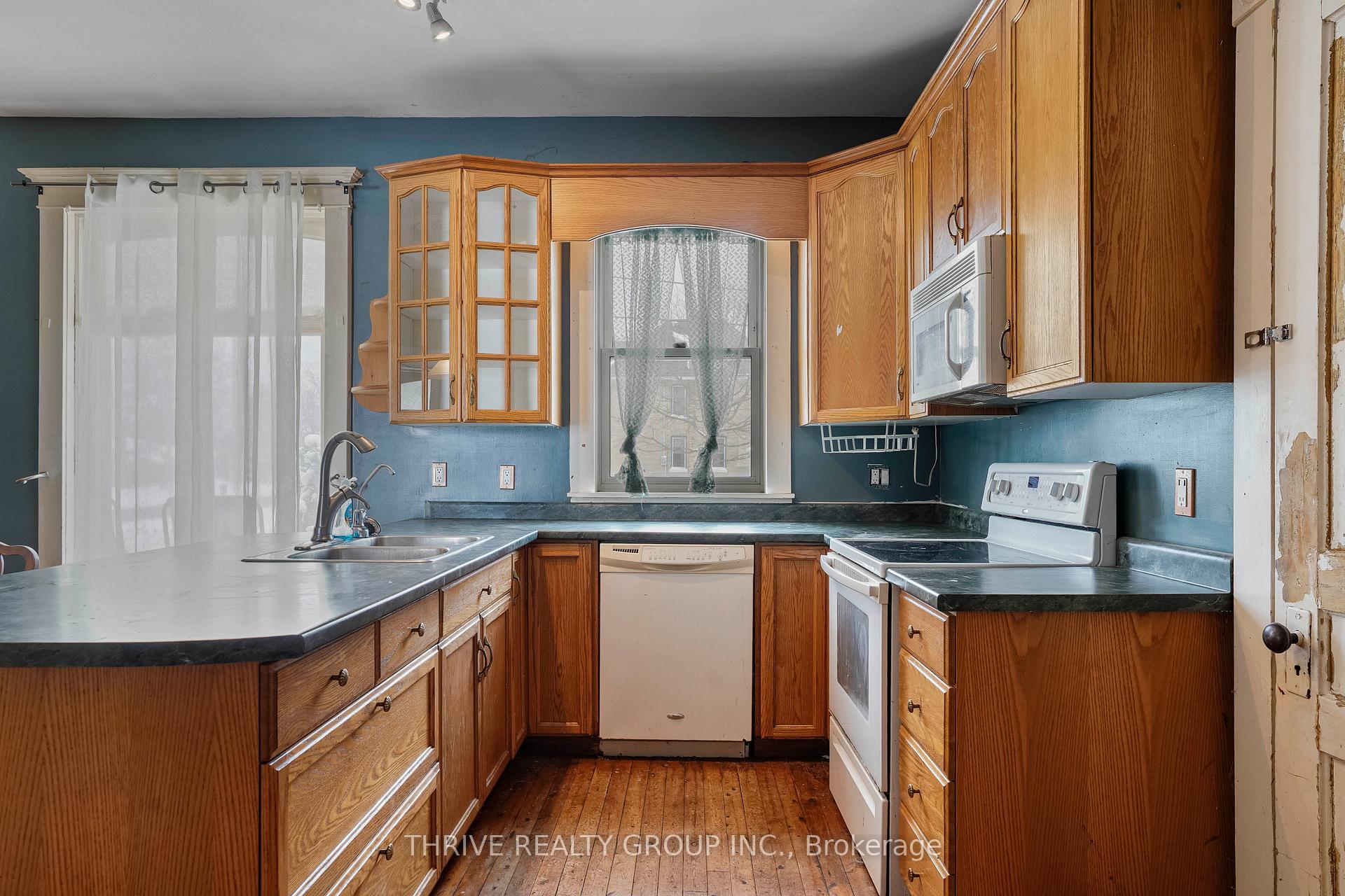Photo 13 of 14155 Belmont Road, Central Elgin, Belmont — HOMEH