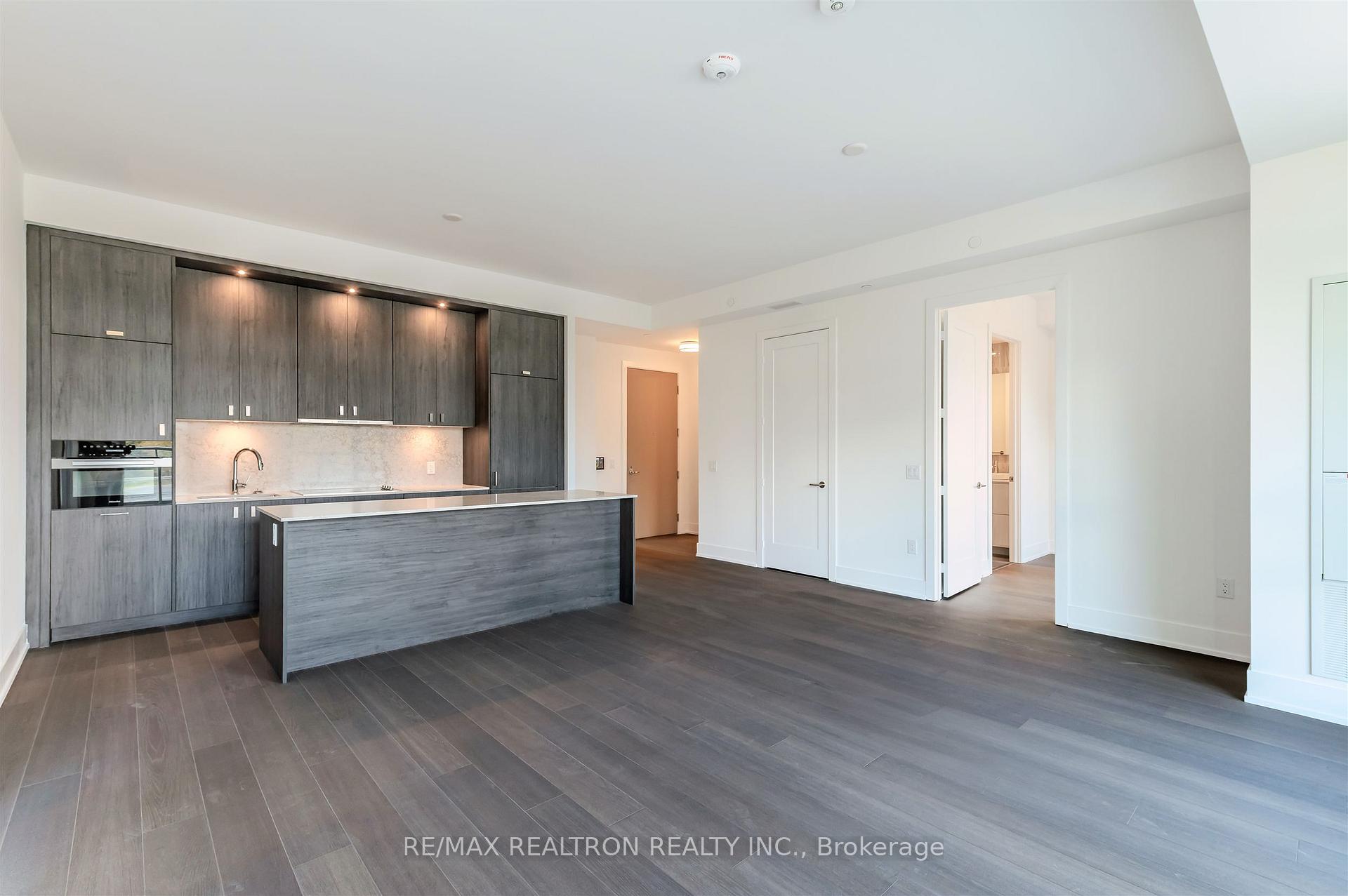 Photo 3 of Unit 316, 399 Royal Orchard Boulevard, Markham, Royal Orchard — HOMEH