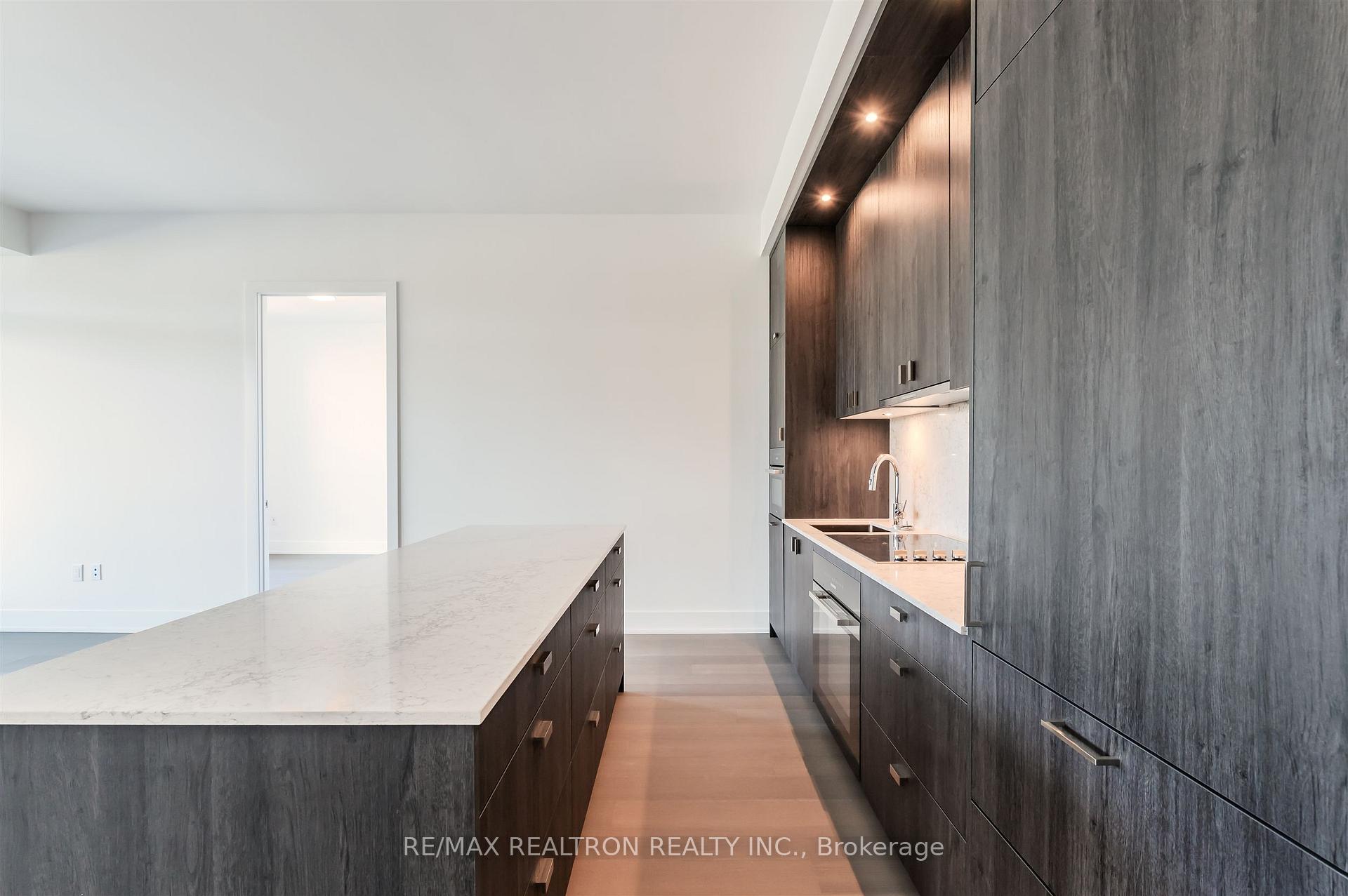 Photo 5 of Unit 316, 399 Royal Orchard Boulevard, Markham, Royal Orchard — HOMEH