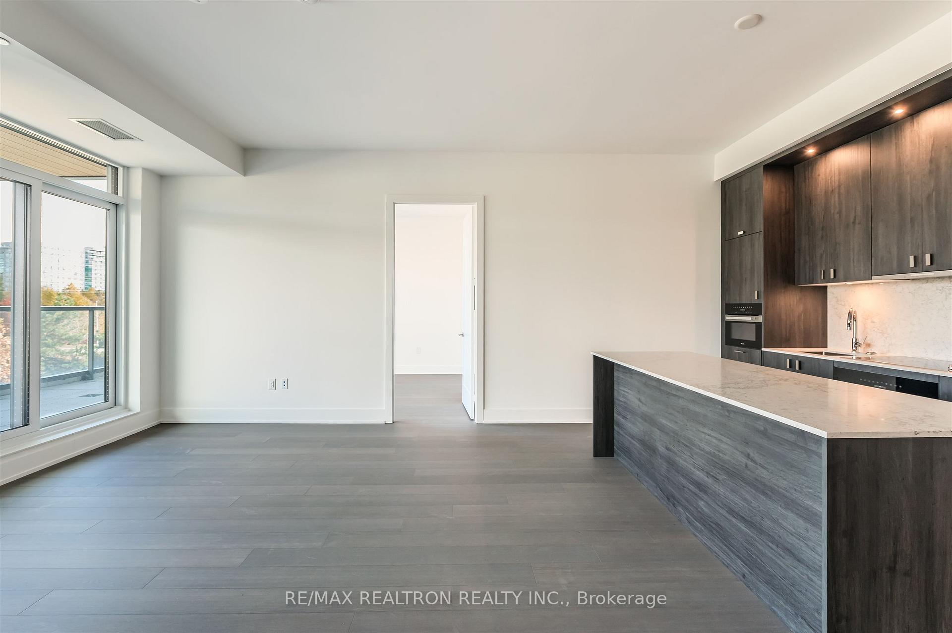 Photo 11 of Unit 316, 399 Royal Orchard Boulevard, Markham, Royal Orchard — HOMEH