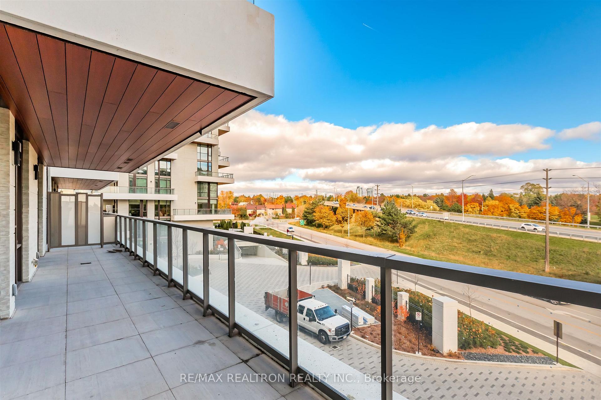 Photo 16 of Unit 316, 399 Royal Orchard Boulevard, Markham, Royal Orchard — HOMEH