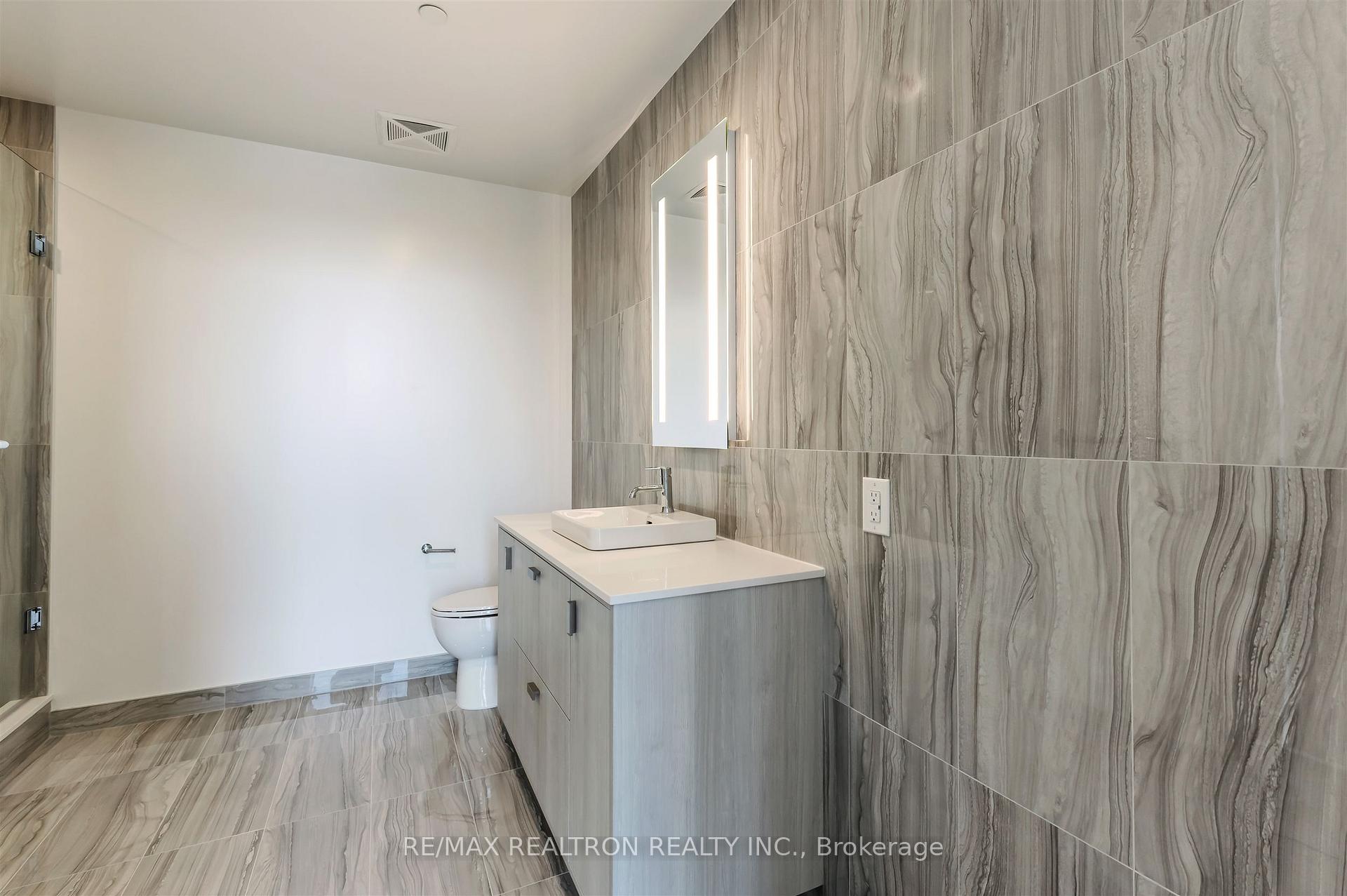 Photo 13 of Unit 316, 399 Royal Orchard Boulevard, Markham, Royal Orchard — HOMEH