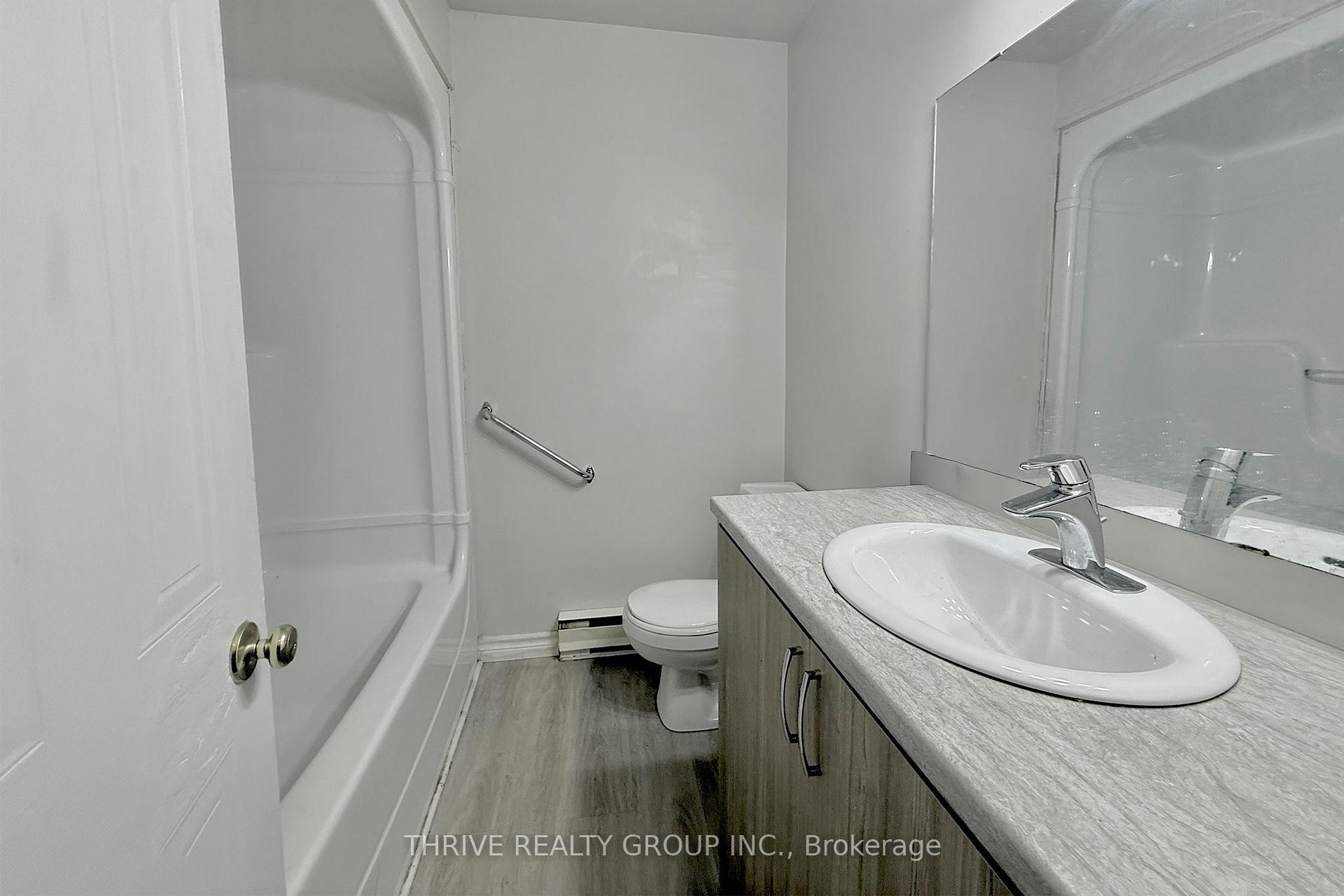 Photo 9 of Unit 11, 156 Main Street, Bluewater, Hay — HOMEH