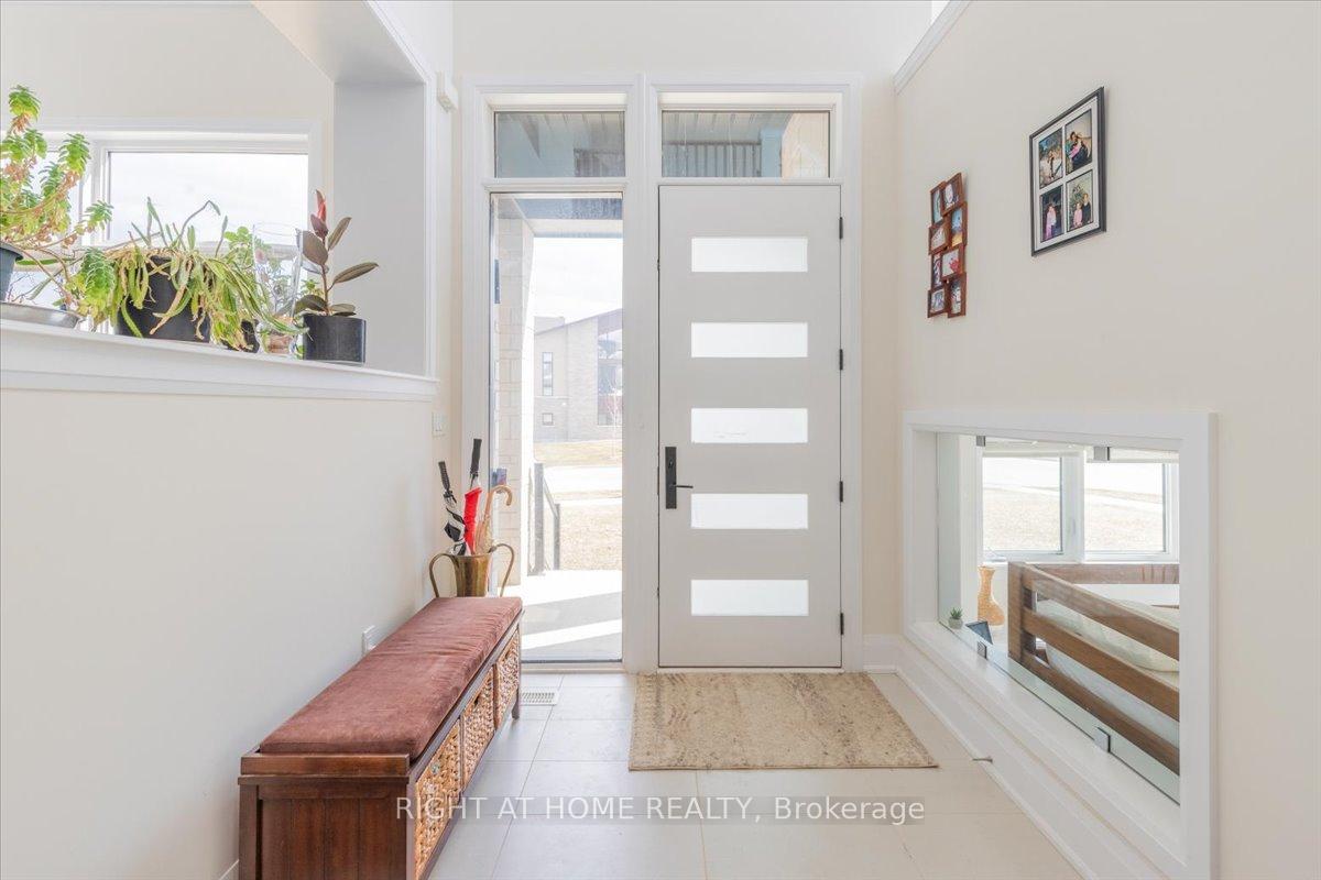 Photo 4 of 120 Stoneleigh Drive, Blue Mountains — HOMEH