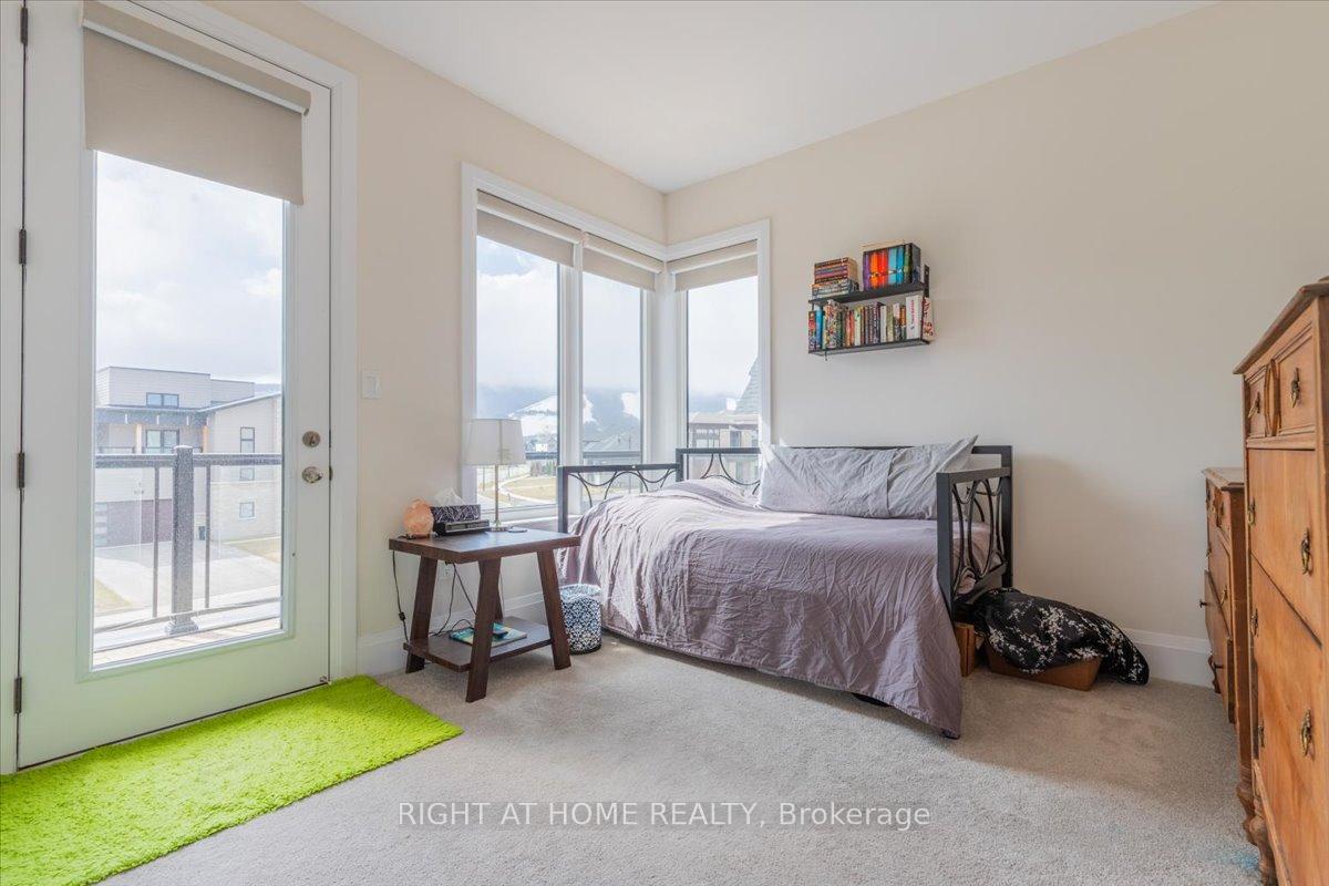 Photo 14 of 120 Stoneleigh Drive, Blue Mountains — HOMEH