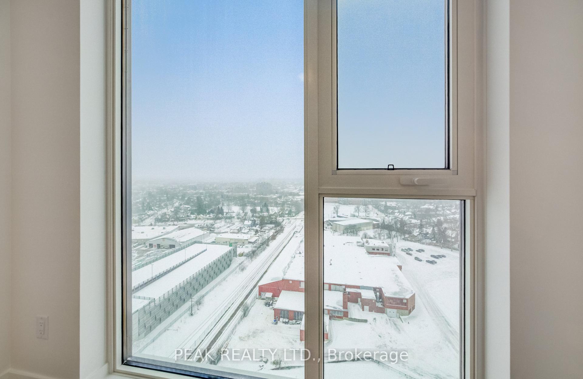 Photo 12 of Unit 2005, 25 Wellington Street W, Kitchener — HOMEH
