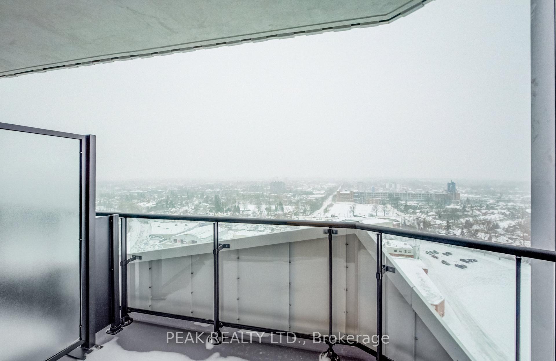 Photo 7 of Unit 2005, 25 Wellington Street W, Kitchener — HOMEH