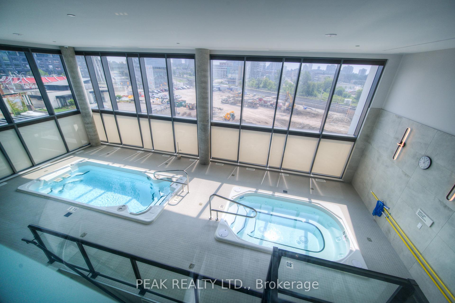 Photo 31 of Unit 2005, 25 Wellington Street W, Kitchener — HOMEH