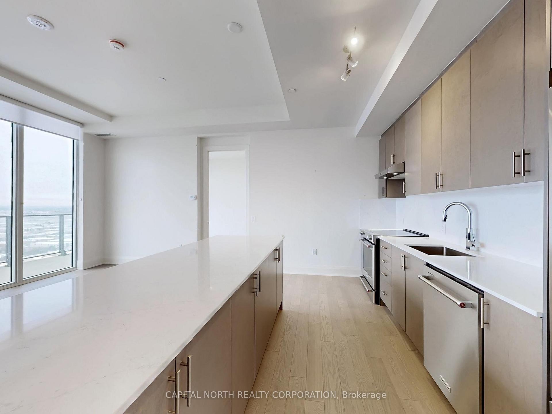 Photo 5 of Unit Ph112, 8960 Jane Street, Vaughan, Vellore Village — HOMEH