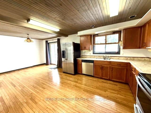 Photo 6 of 37 Pettet Drive, Scugog, Rural Scugog — HOMEH