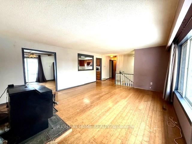 Photo 25 of 37 Pettet Drive, Scugog, Rural Scugog — HOMEH