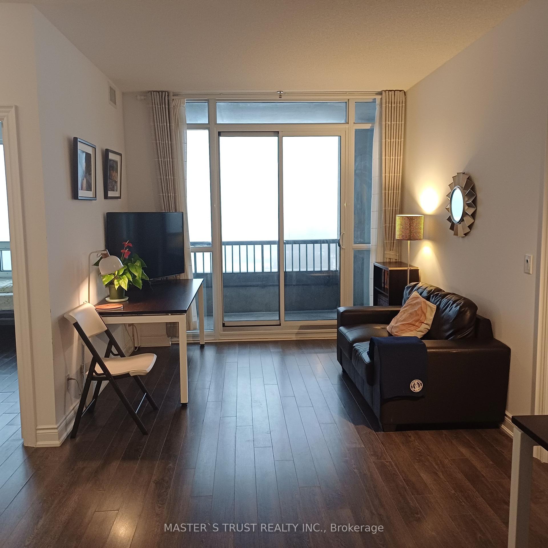 Photo 9 of Unit 512, 38 Cedarland Drive, Markham, Unionville — HOMEH