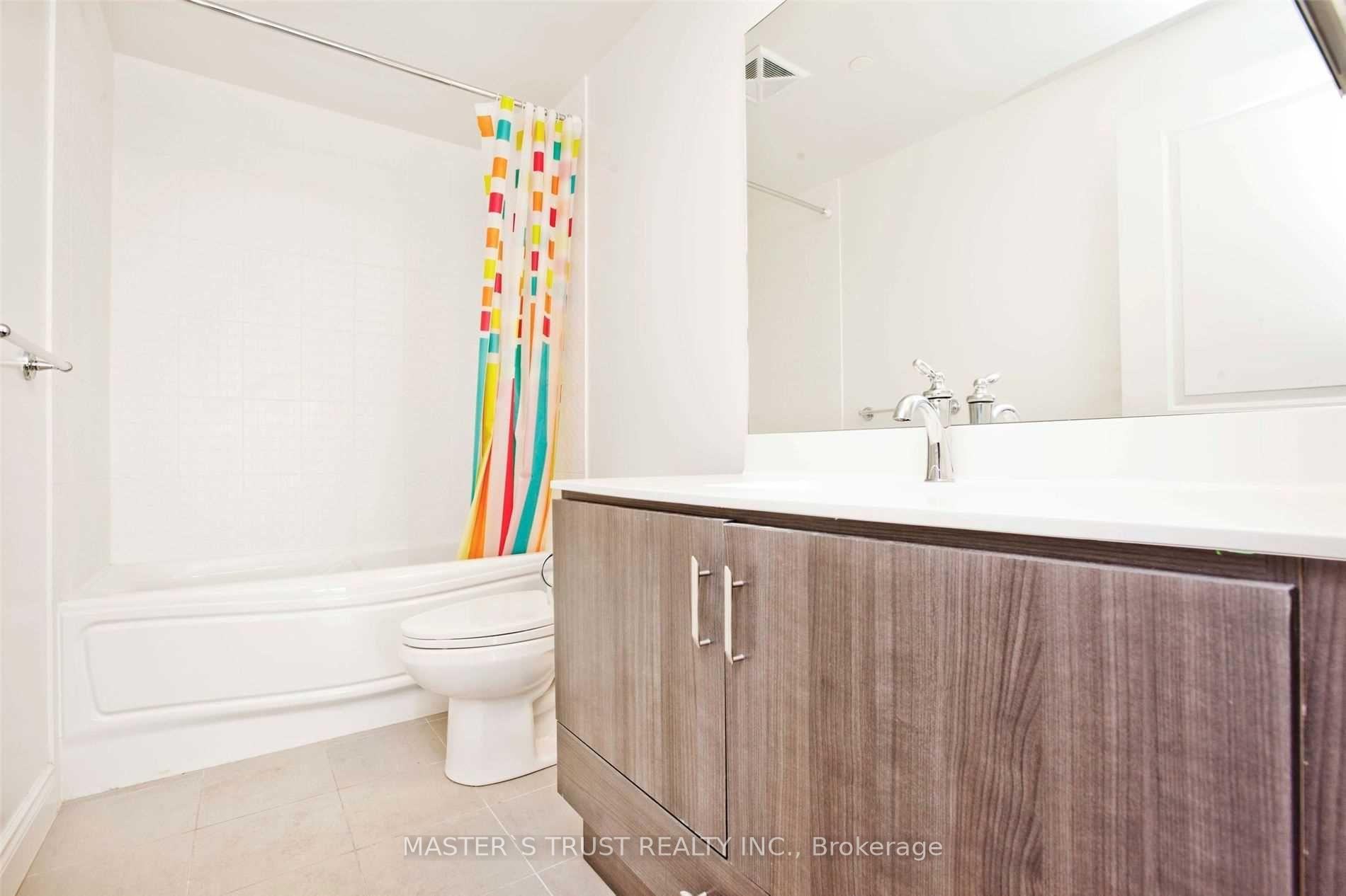 Photo 12 of Unit 512, 38 Cedarland Drive, Markham, Unionville — HOMEH