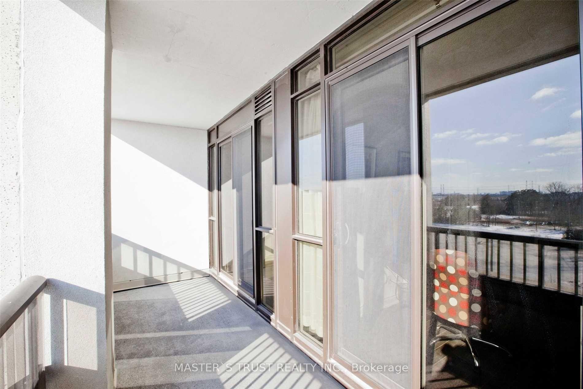 Photo 20 of Unit 512, 38 Cedarland Drive, Markham, Unionville — HOMEH