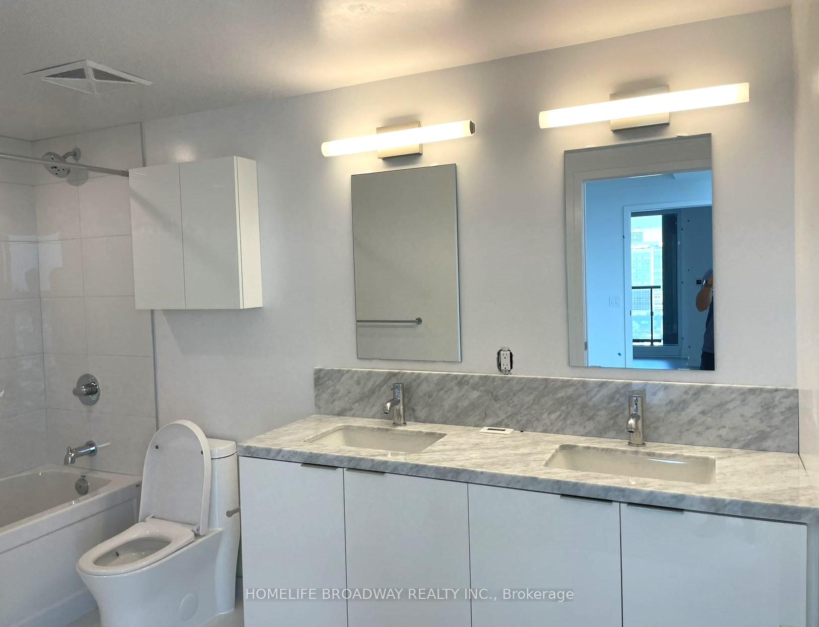 Photo 5 of Unit 2309, 238 Simcoe Street, Toronto, Kensington-Chinatown — HOMEH