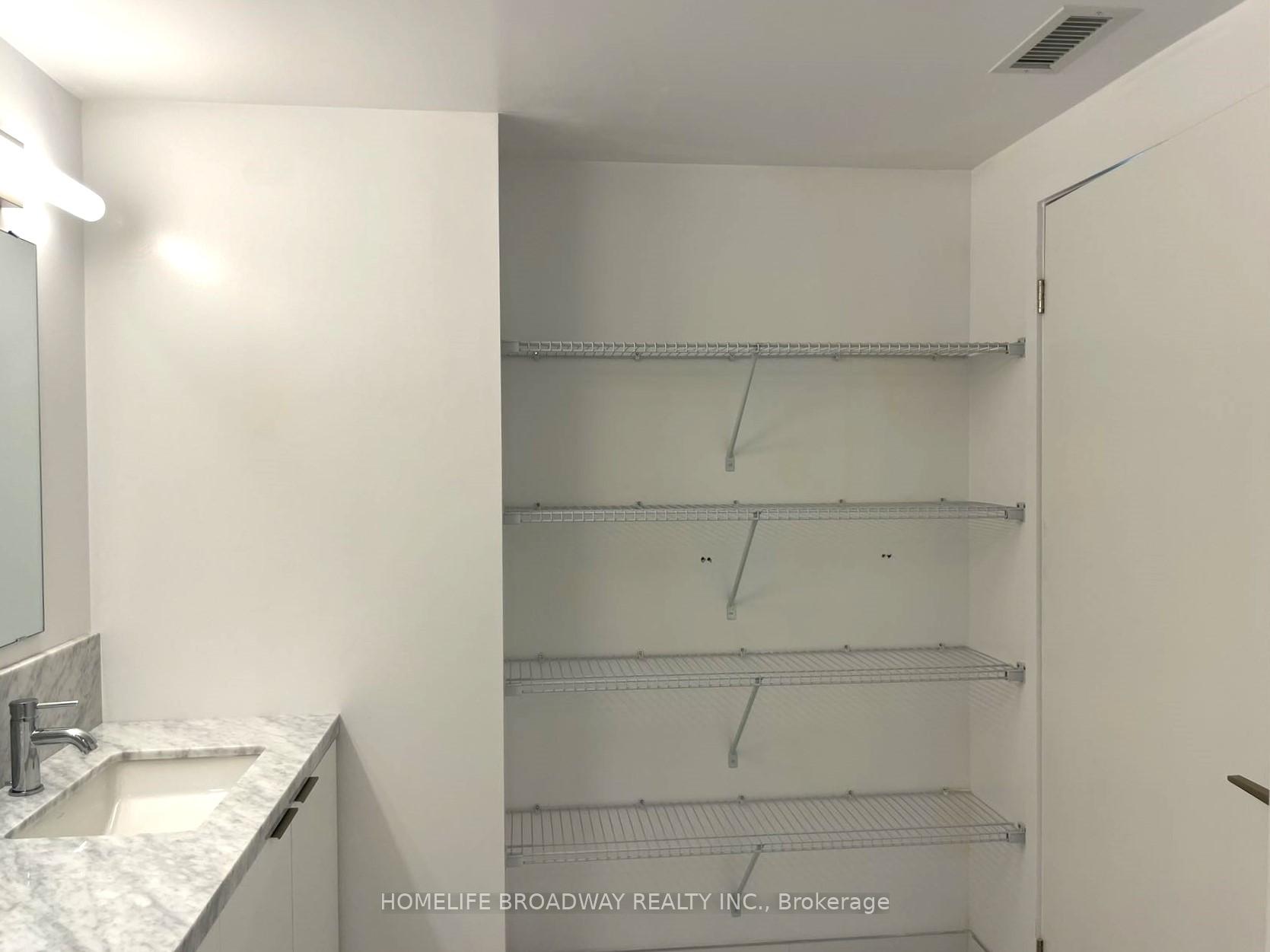 Photo 8 of Unit 2309, 238 Simcoe Street, Toronto, Kensington-Chinatown — HOMEH