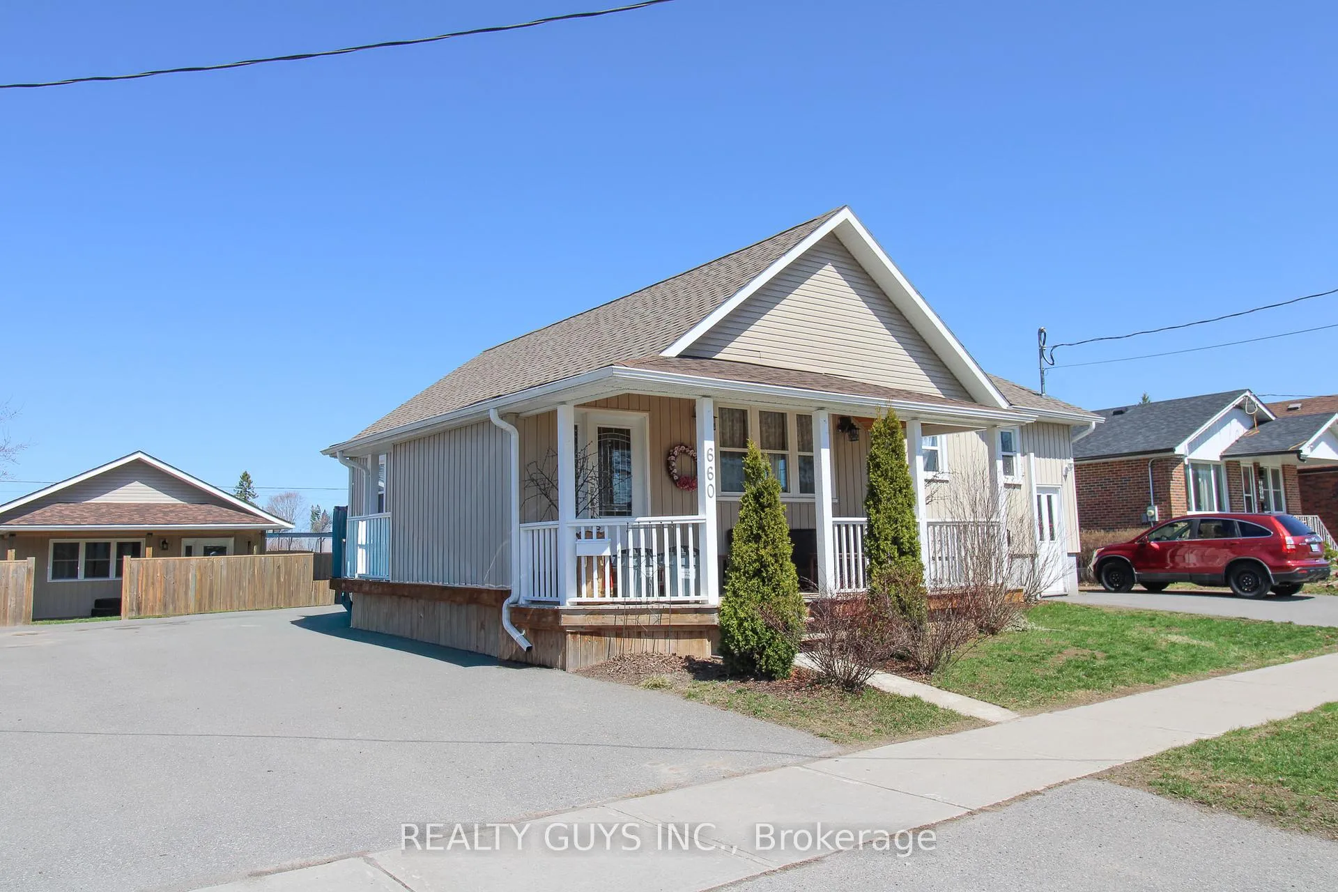Photo 1 of 660 Orpington Road, Peterborough, Otonabee Ward 1 — HOMEH