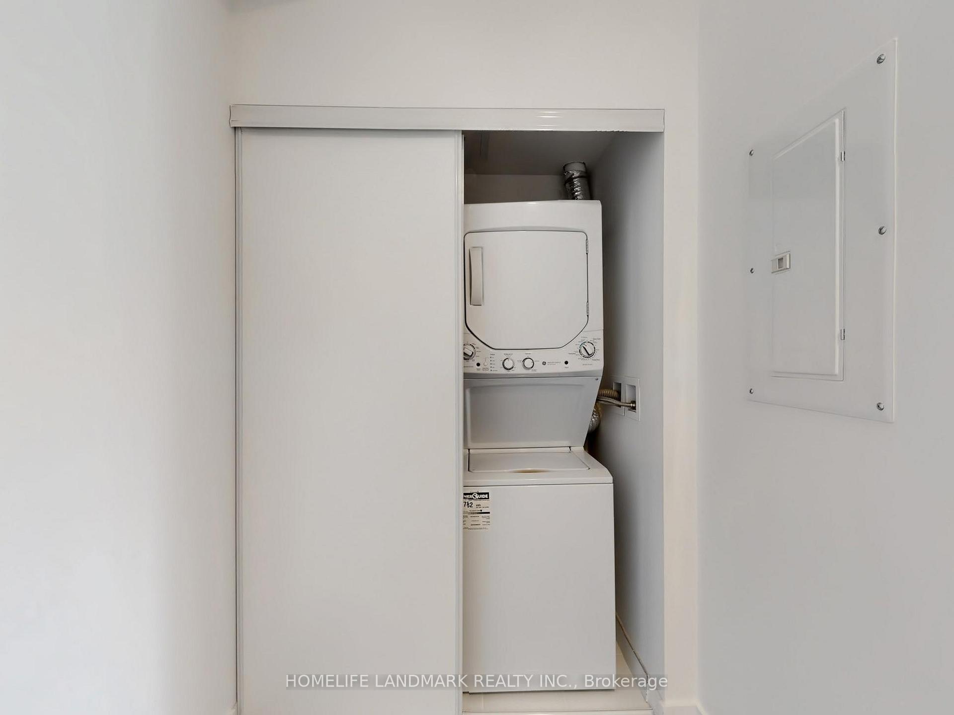 Photo 8 of Unit 2007, 20 Edward Street, Toronto, Bay Street Corridor — HOMEH
