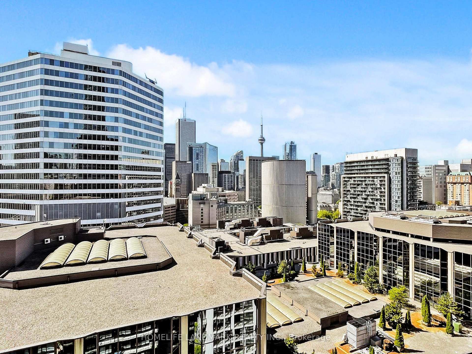 Photo 3 of Unit 2007, 20 Edward Street, Toronto, Bay Street Corridor — HOMEH