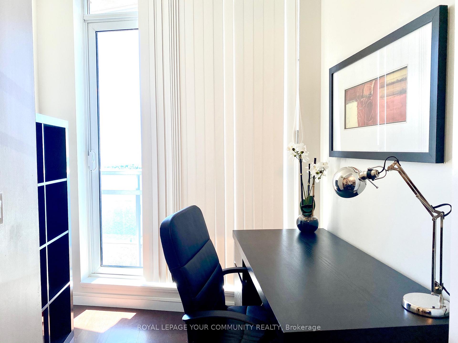 Photo 4 of Unit 3211, 8 York Street, Toronto, Waterfront Communities — HOMEH