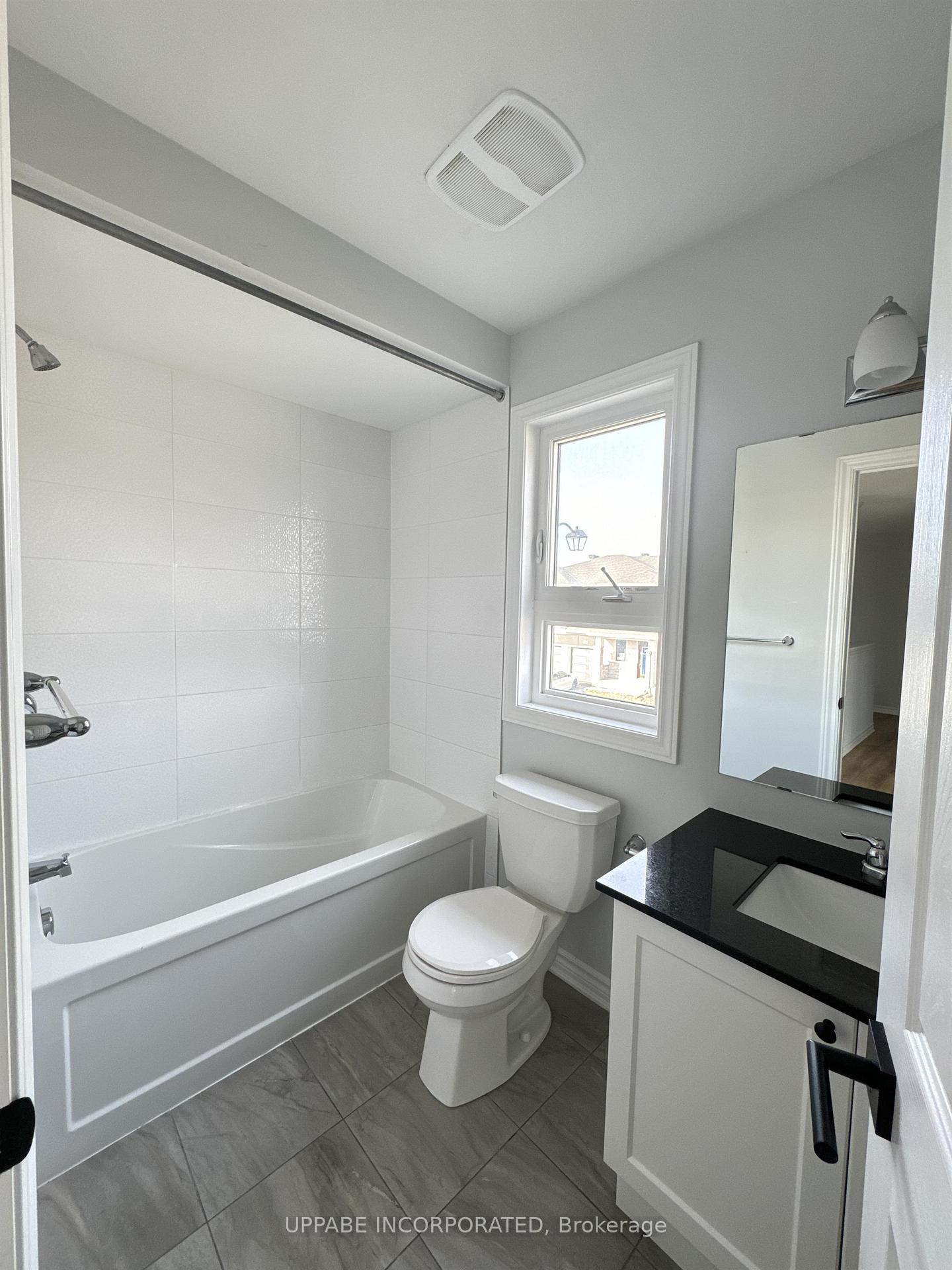 Photo 19 of 1094 Apolune Street, Ottawa, Barrhaven - Half Moon Bay — HOMEH