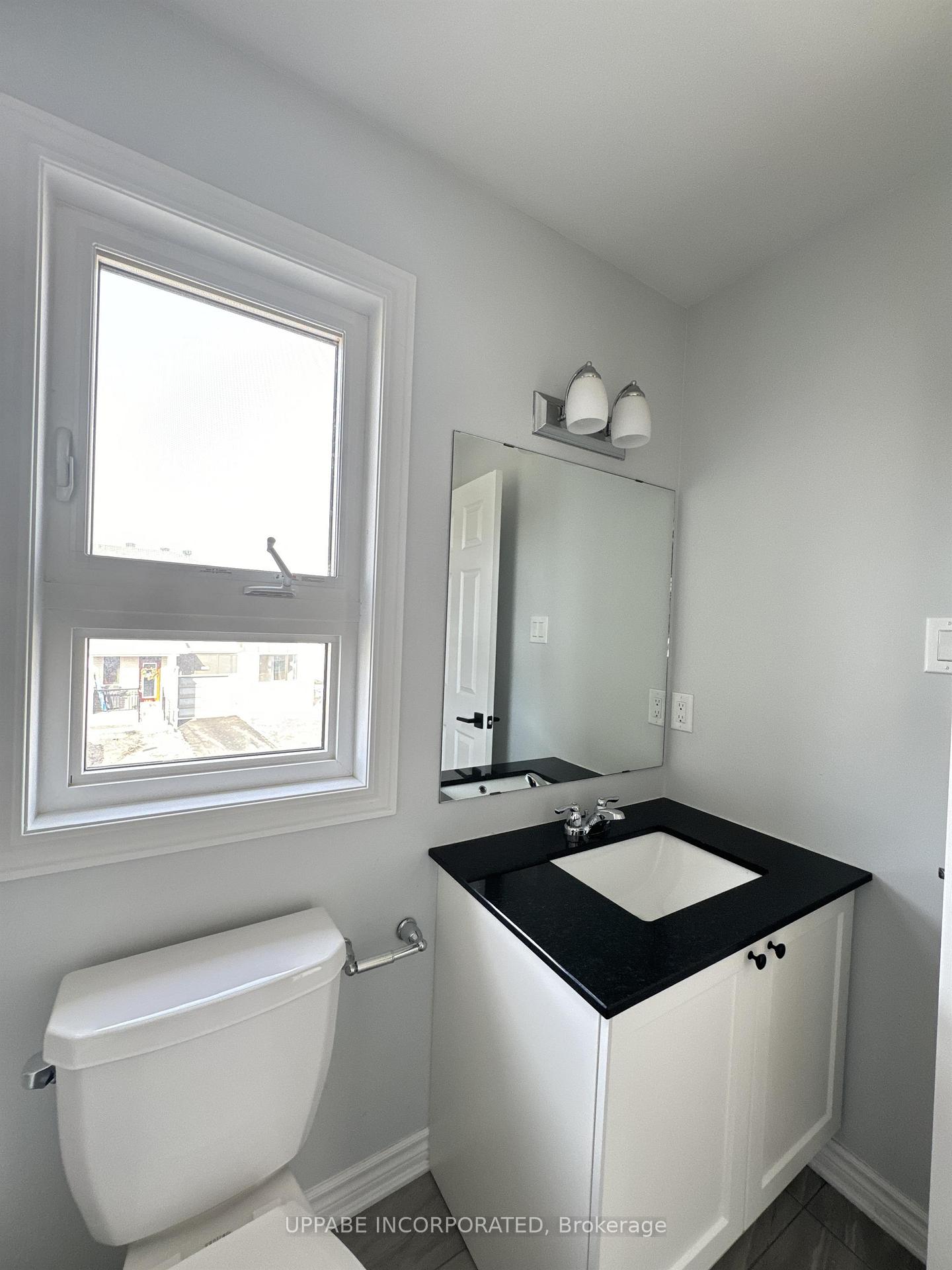 Photo 20 of 1094 Apolune Street, Ottawa, Barrhaven - Half Moon Bay — HOMEH