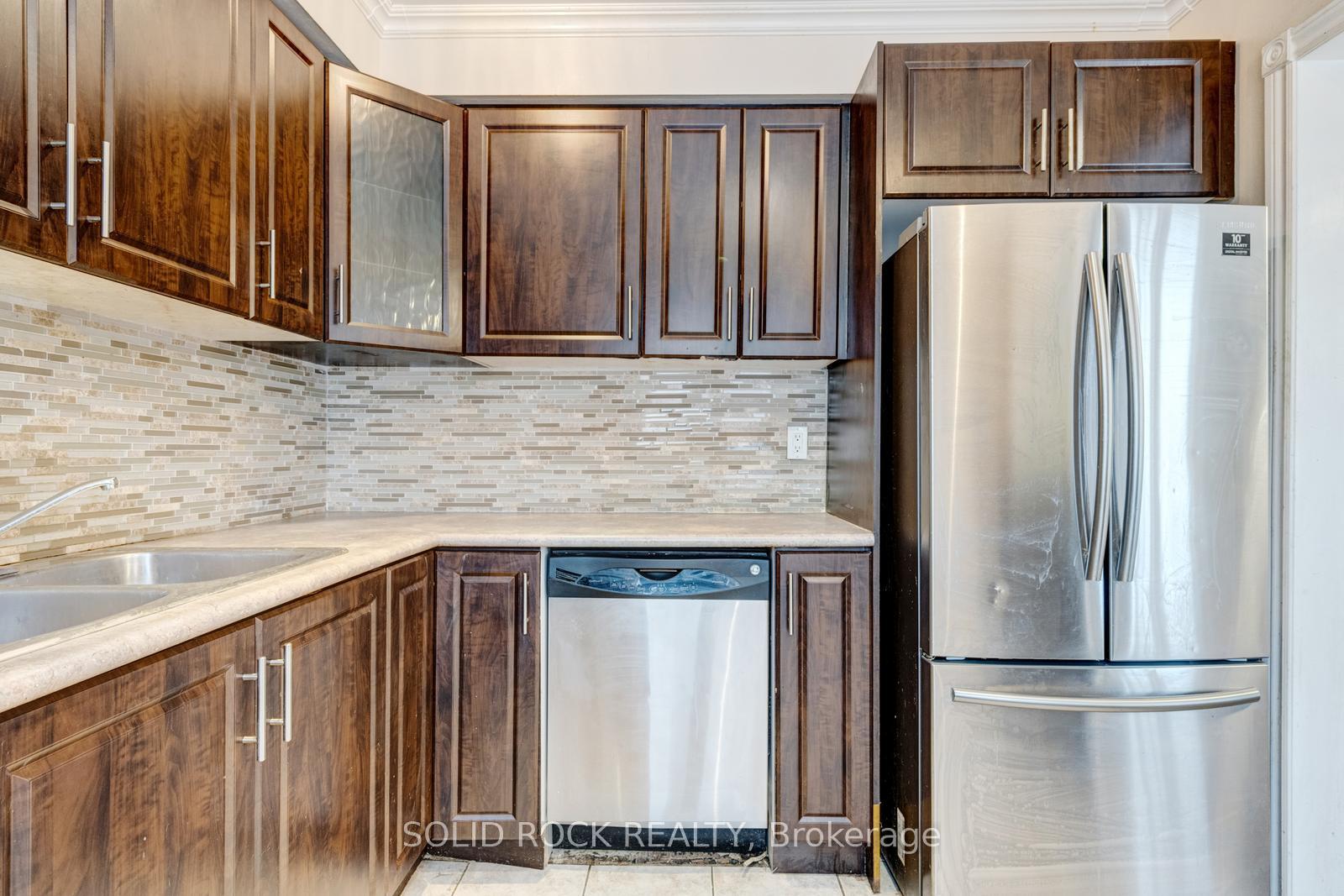 Photo 31 of 42 Kline Court, Brampton, Heart Lake West — HOMEH