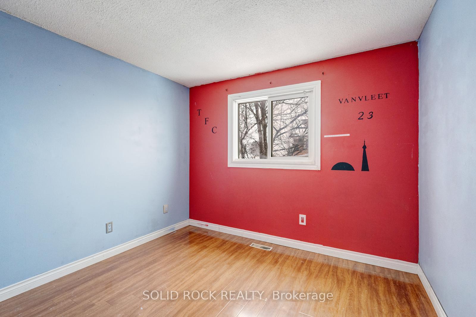 Photo 33 of 42 Kline Court, Brampton, Heart Lake West — HOMEH
