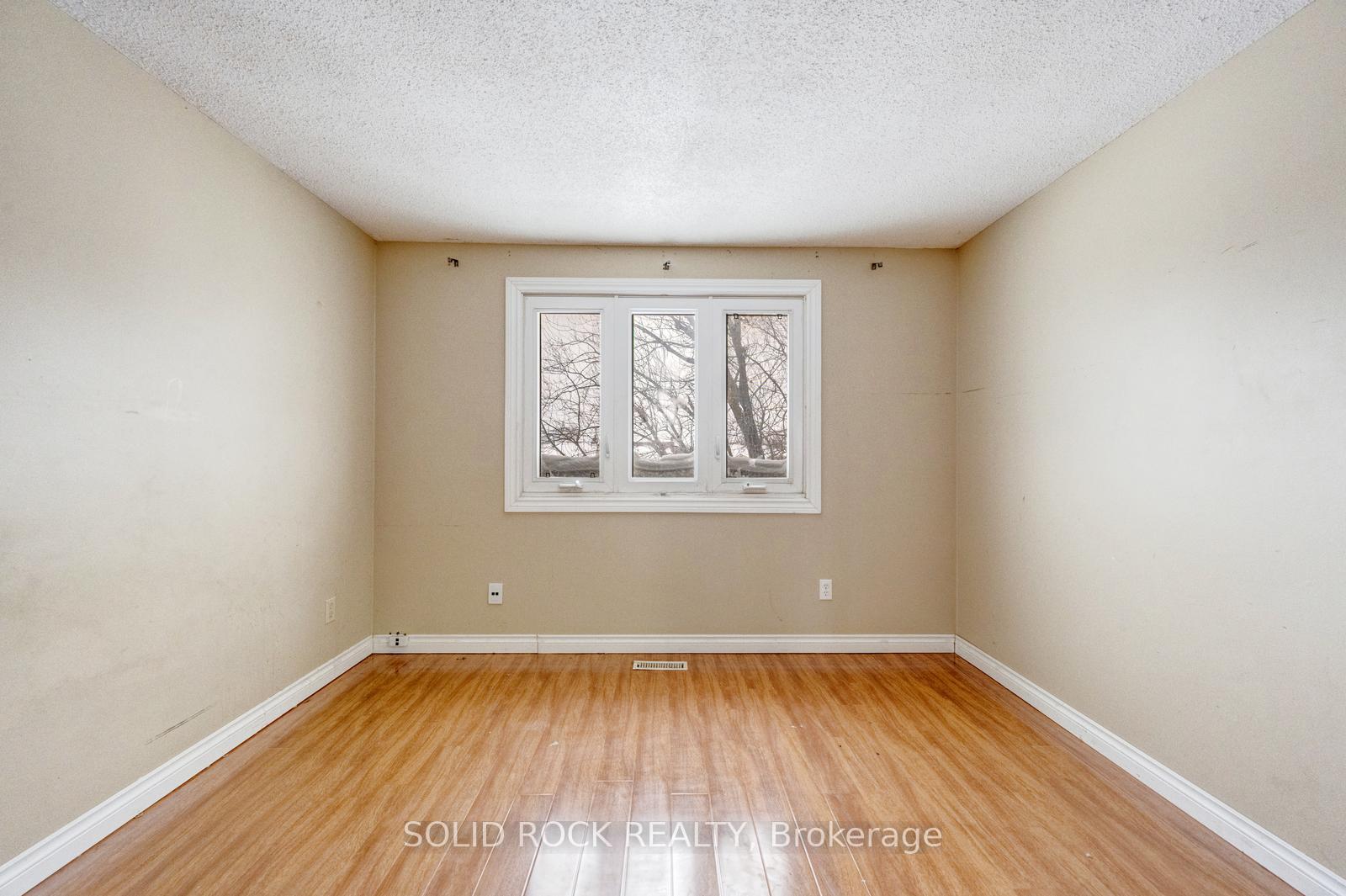 Photo 16 of 42 Kline Court, Brampton, Heart Lake West — HOMEH