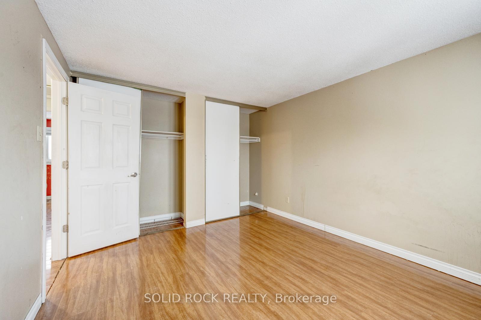 Photo 13 of 42 Kline Court, Brampton, Heart Lake West — HOMEH