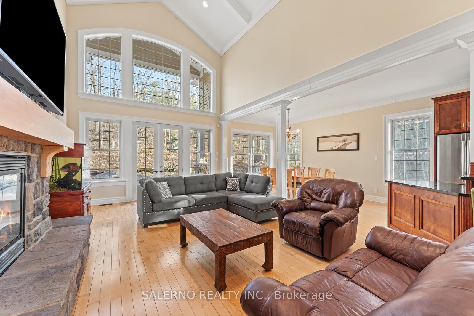 Photo 47 of 625 James Street, Gravenhurst, Muskoka (S) — HOMEH