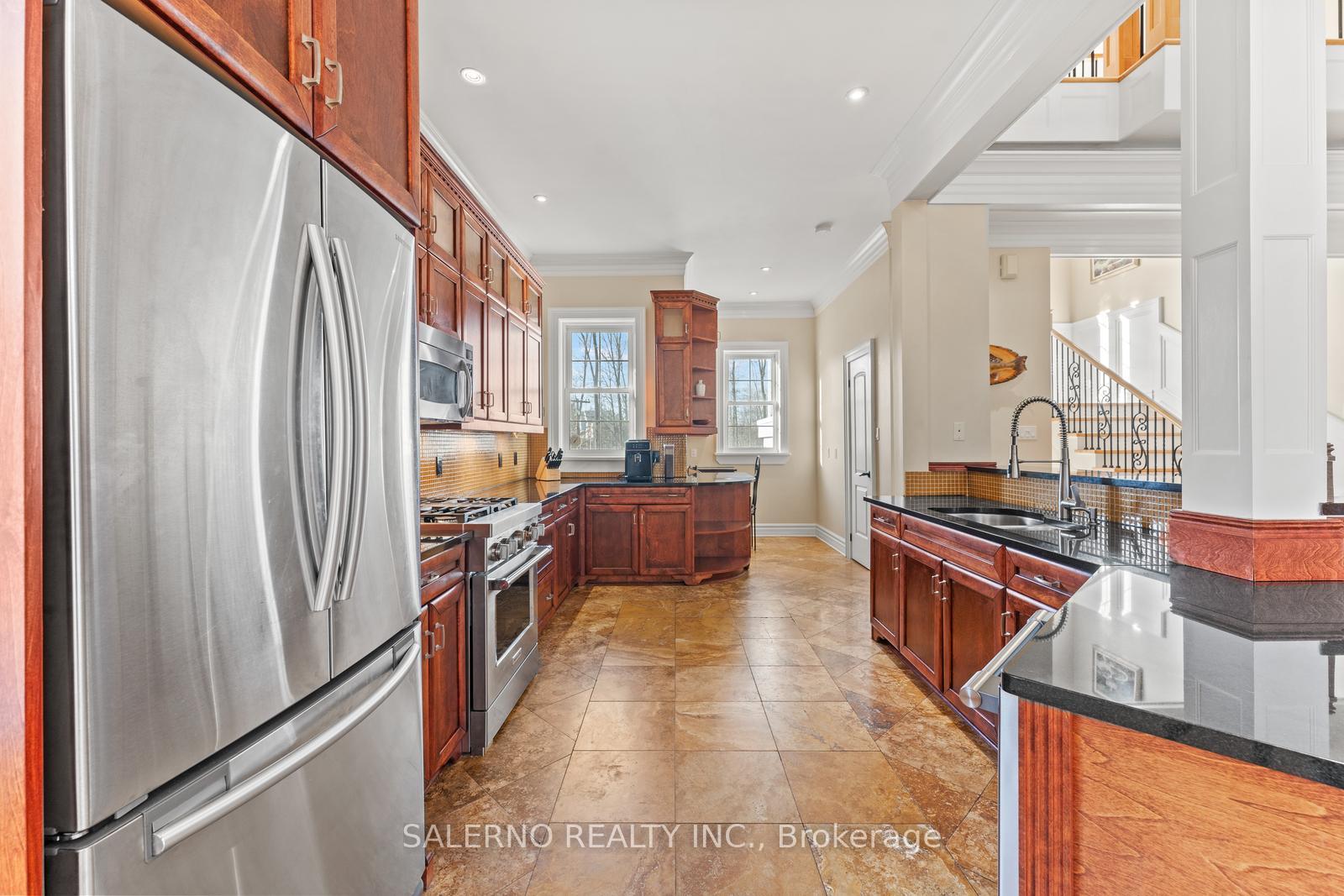 Photo 16 of 625 James Street, Gravenhurst, Muskoka (S) — HOMEH