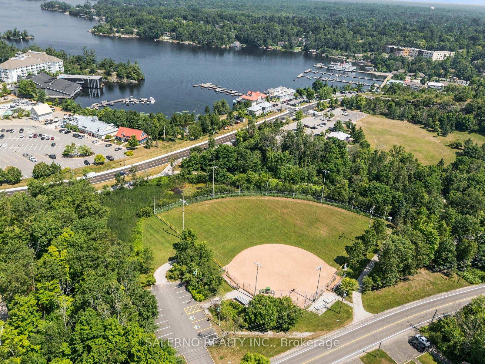 Photo 30 of 625 James Street, Gravenhurst, Muskoka (S) — HOMEH