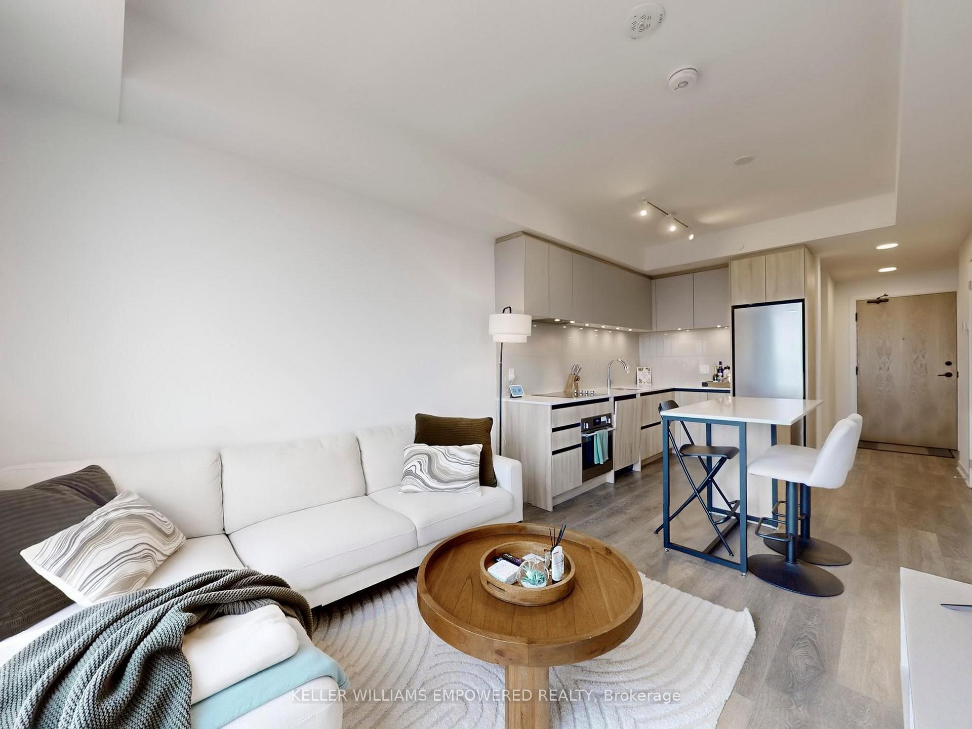 Photo 8 of Unit 1106, 7950 Bathurst Street, Vaughan, Beverley Glen — HOMEH