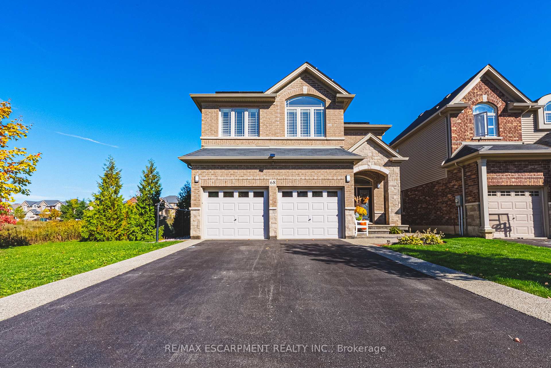Photo 2 of 68 Kinsman Drive, Hamilton, Binbrook — HOMEH