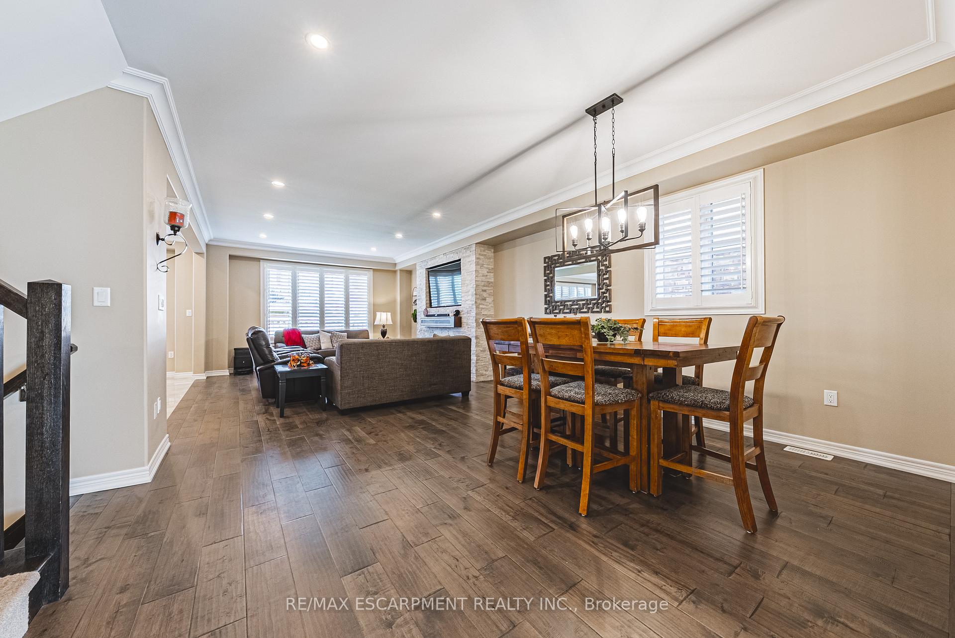 Photo 6 of 68 Kinsman Drive, Hamilton, Binbrook — HOMEH