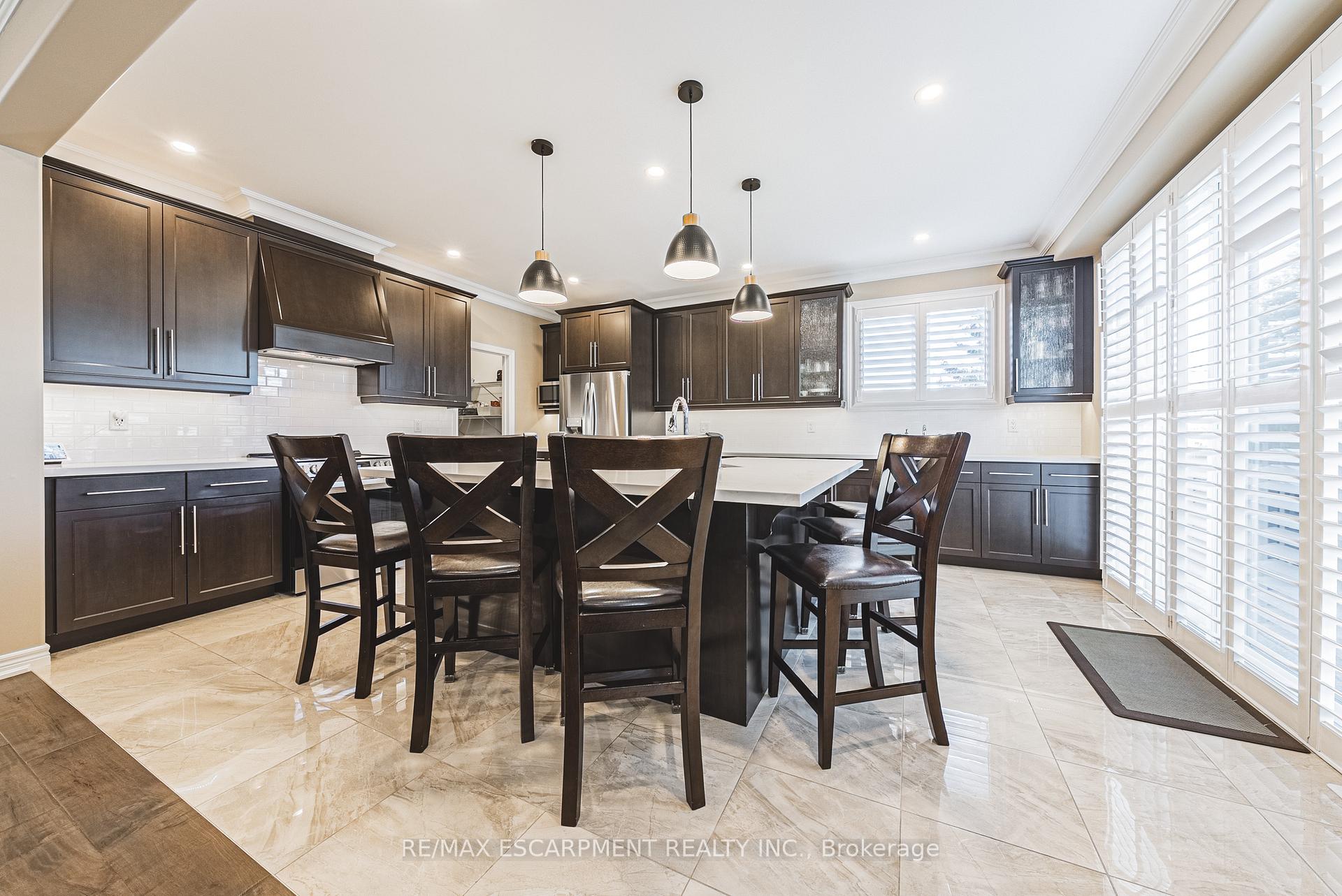 Photo 12 of 68 Kinsman Drive, Hamilton, Binbrook — HOMEH