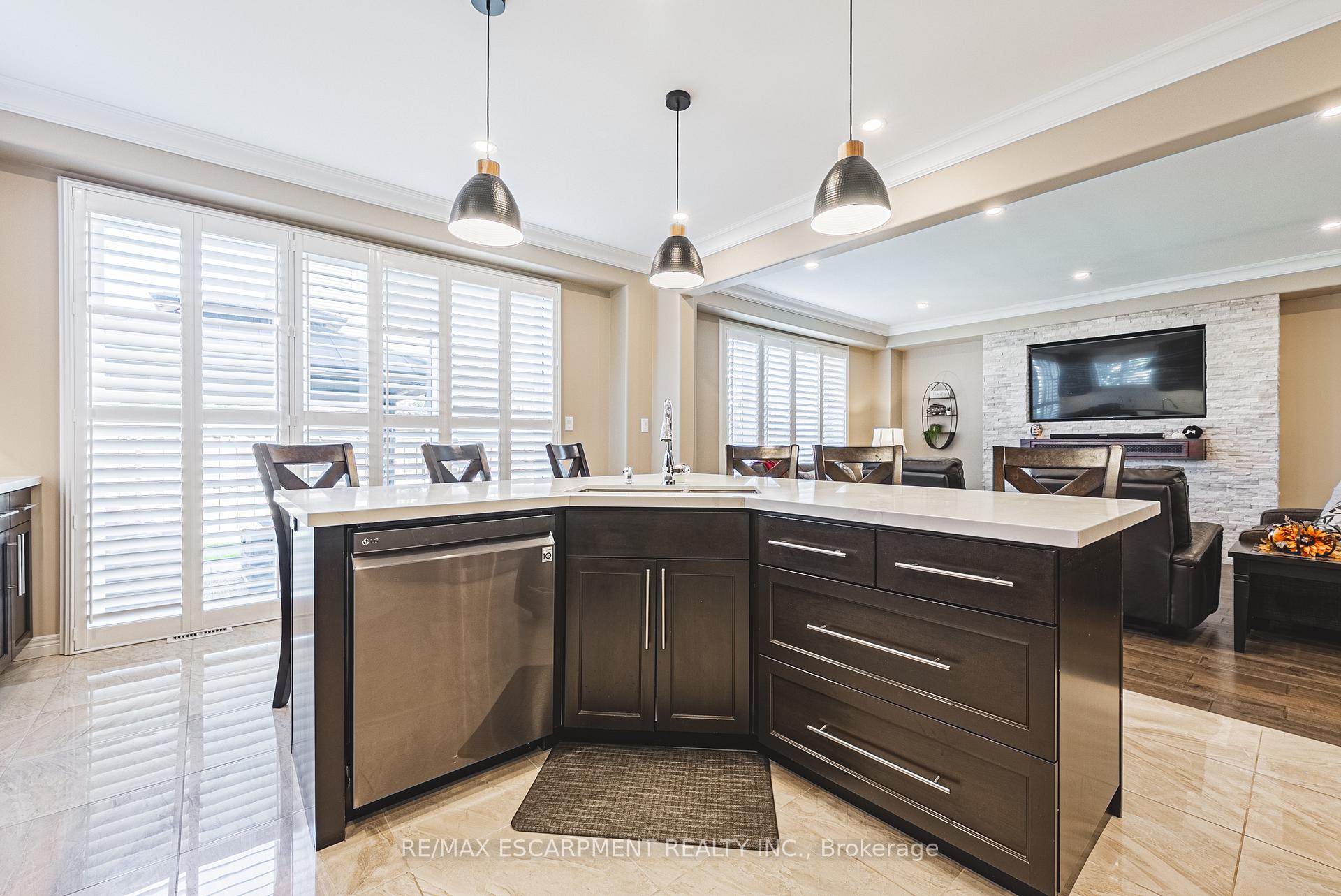 Photo 14 of 68 Kinsman Drive, Hamilton, Binbrook — HOMEH