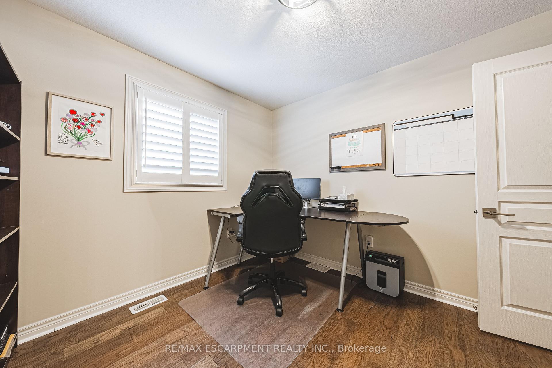 Photo 29 of 68 Kinsman Drive, Hamilton, Binbrook — HOMEH