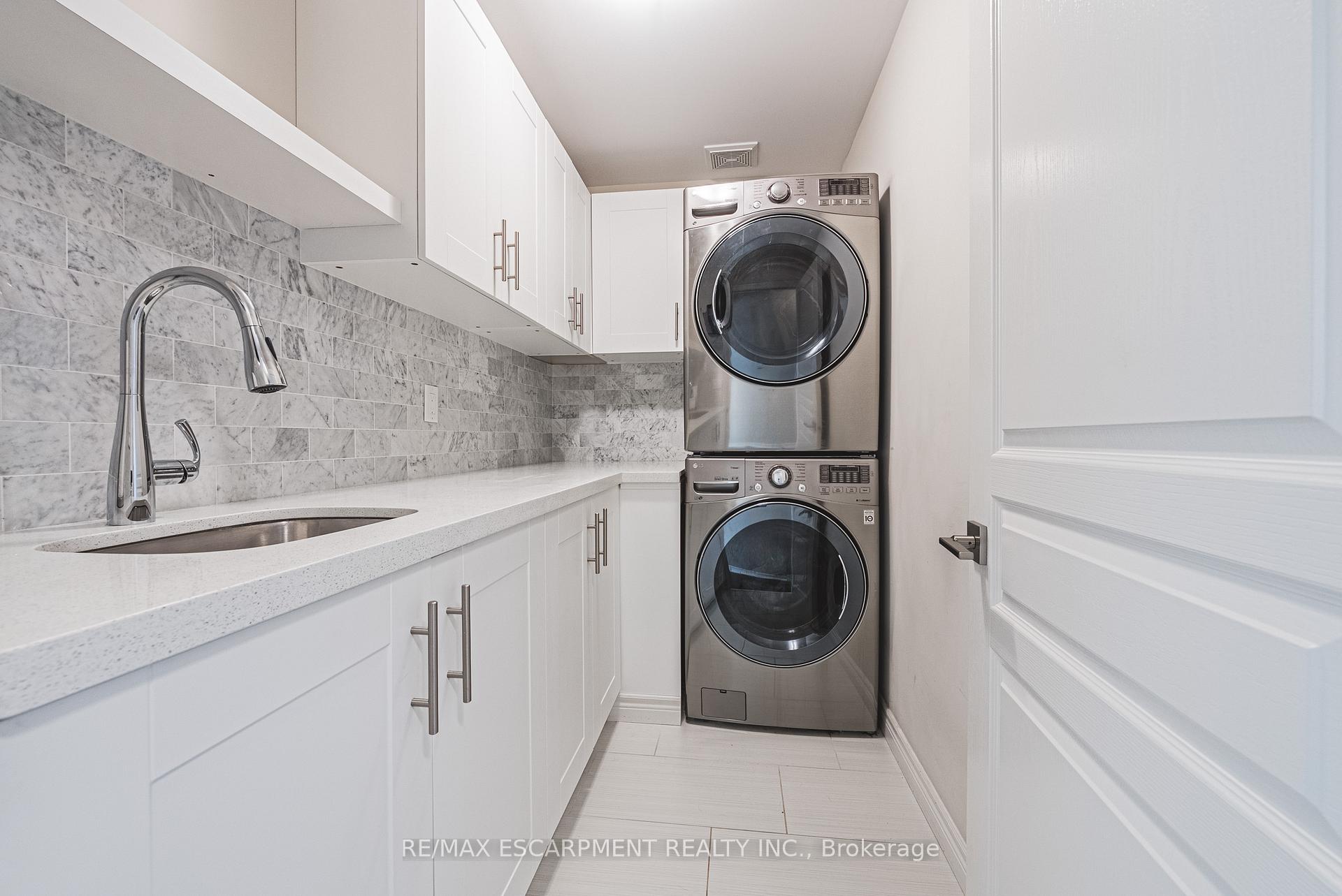 Photo 36 of 68 Kinsman Drive, Hamilton, Binbrook — HOMEH