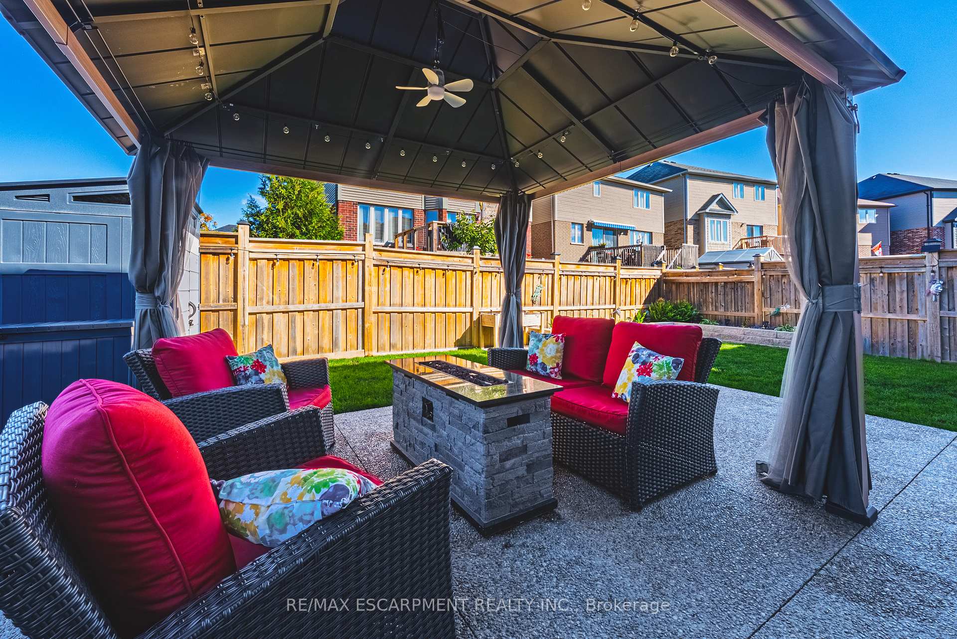 Photo 42 of 68 Kinsman Drive, Hamilton, Binbrook — HOMEH