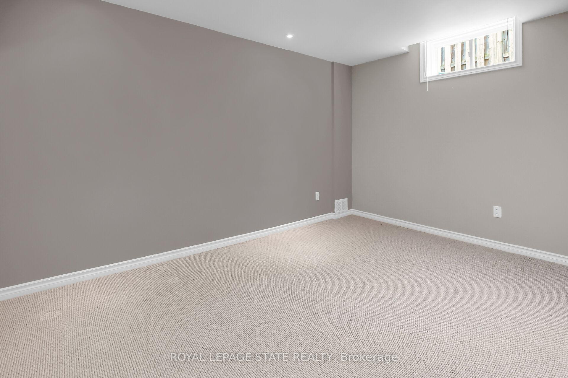 Photo 33 of 17 Plum Tree Lane, Grimsby, Grimsby East — HOMEH
