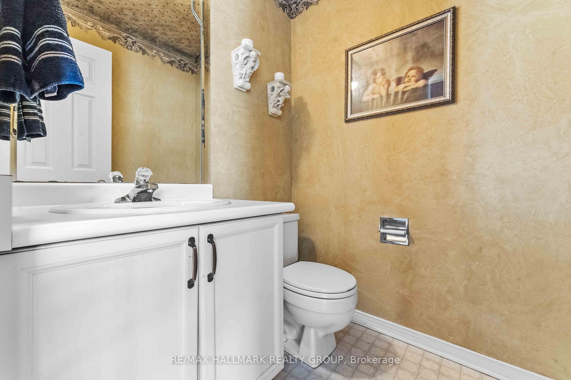 Photo 19 of 648 Brome Crescent, Ottawa, Fallingbrook/Ridgemount — HOMEH
