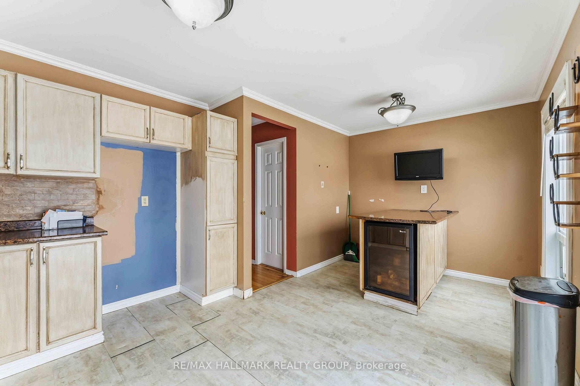 Photo 21 of 648 Brome Crescent, Ottawa, Fallingbrook/Ridgemount — HOMEH