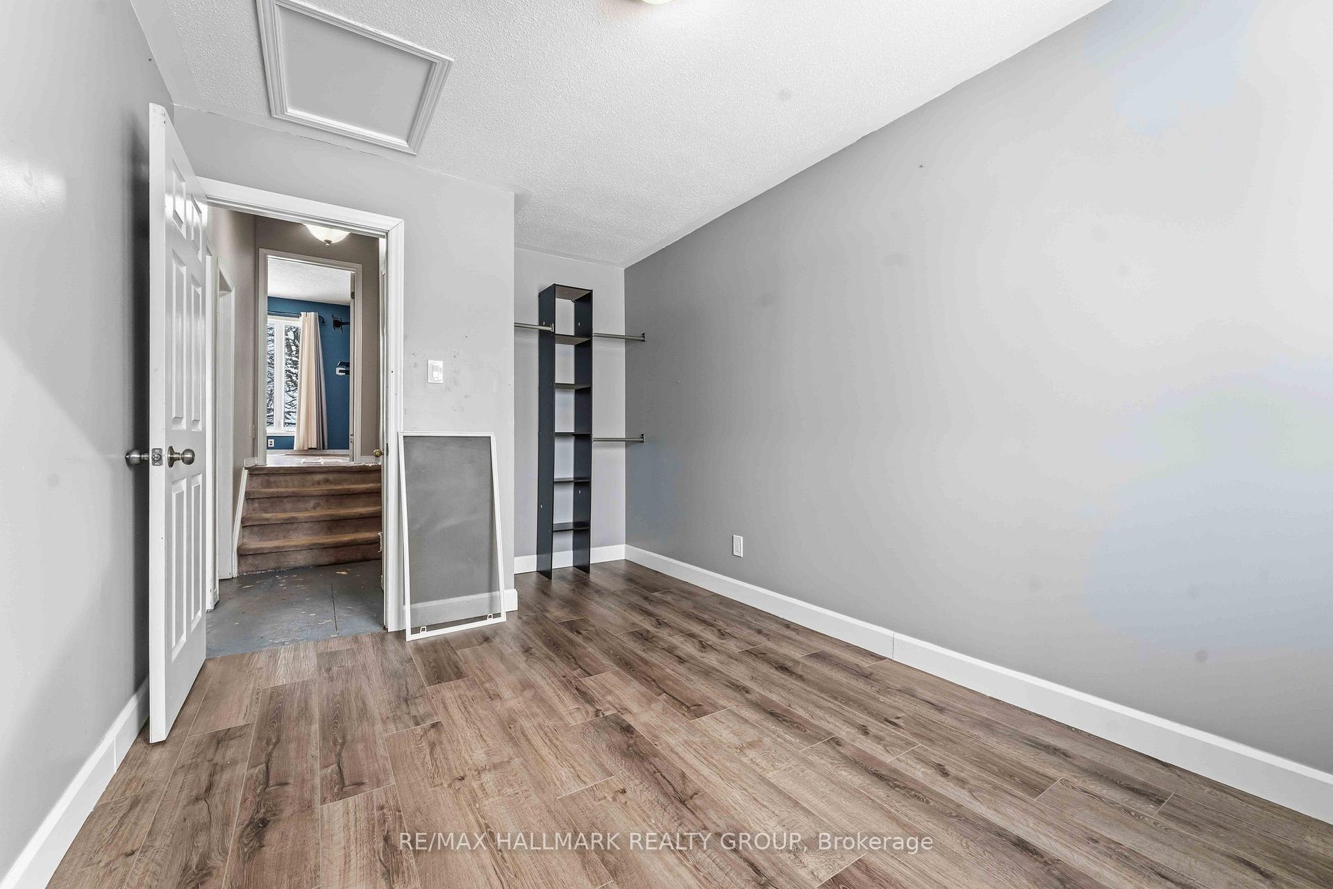 Photo 24 of 648 Brome Crescent, Ottawa, Fallingbrook/Ridgemount — HOMEH