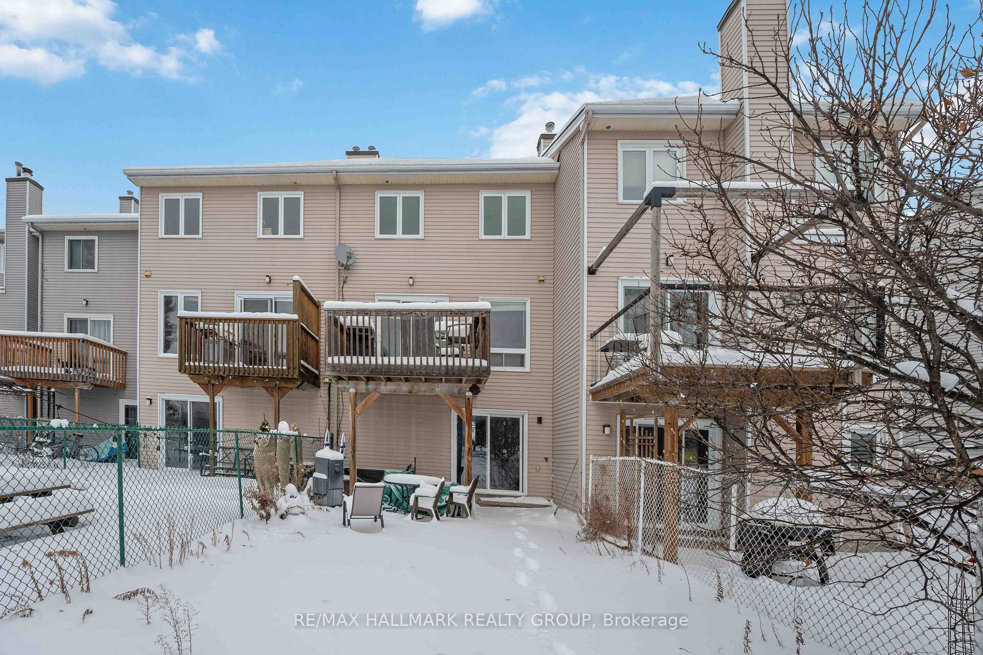 Photo 22 of 648 Brome Crescent, Ottawa, Fallingbrook/Ridgemount — HOMEH